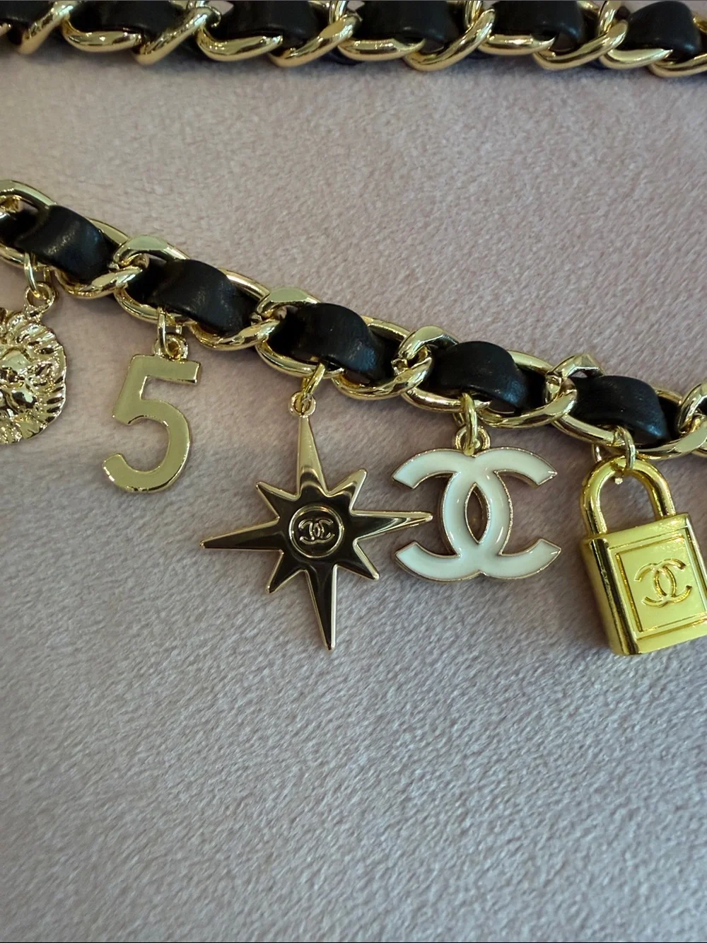 CHANEL Black and Gold Charm Chain Belt - Picture 3 of 15